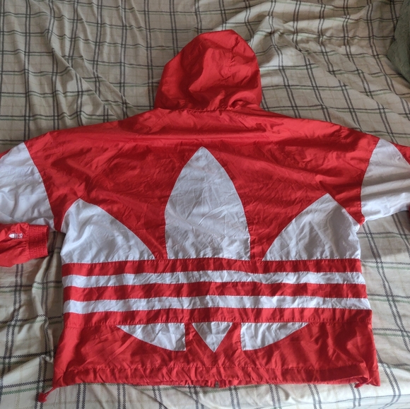 Adidas Trefoil Size XL - Picture 2 of 3